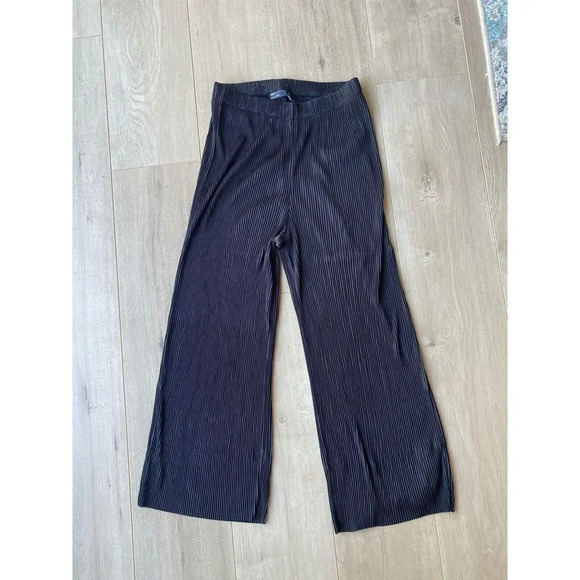 ASOS Women's Size 6 Black High Waisted Wide Leg Accordion Pull On Pants New - Picture 1 of 7